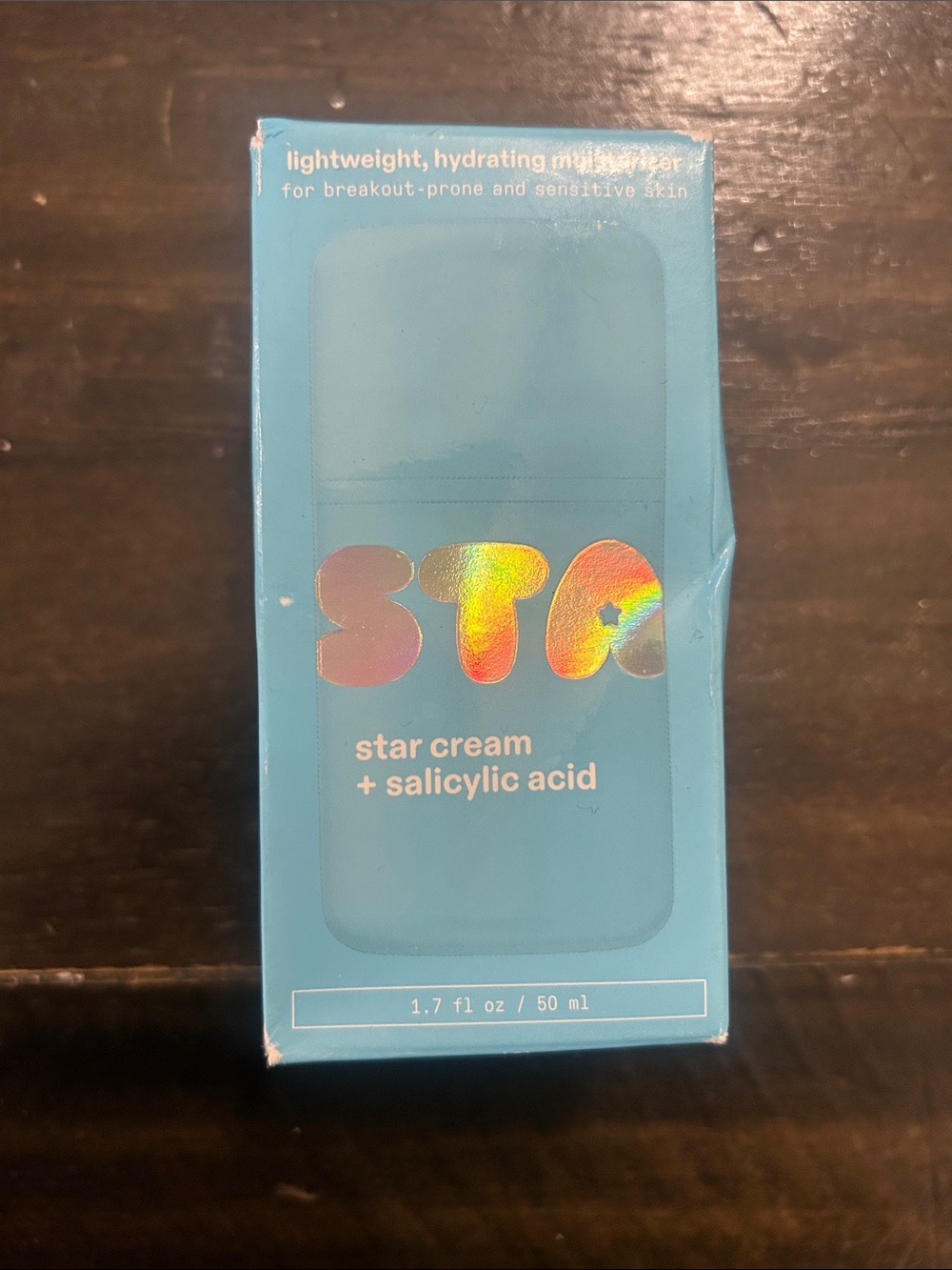 Star Cream + Salicylic Acid Hydrating Moisturizer in Light Blue
